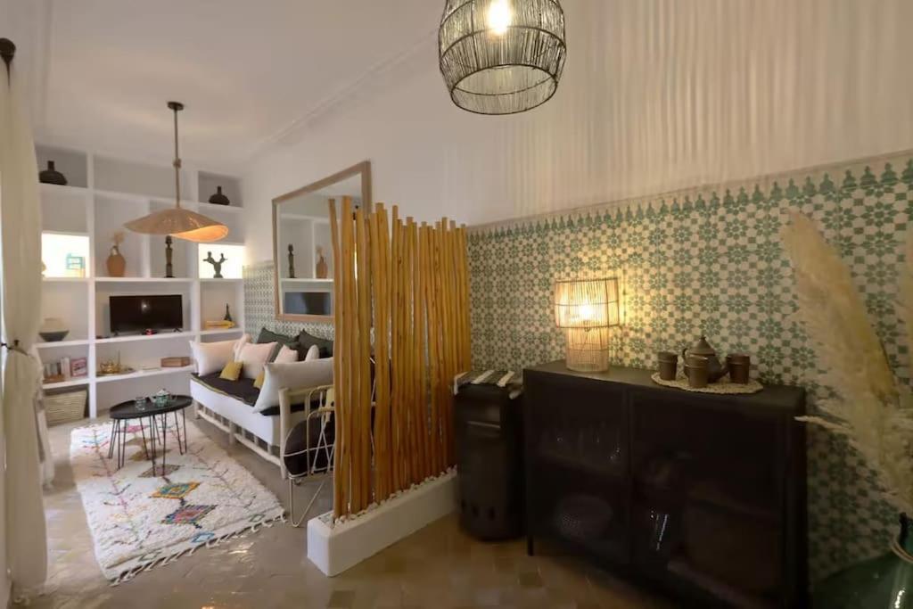 Riad Ptit Kech, Bassin Terrasse - Petits Dejeuners มาร์ราเกช ภายนอก รูปภาพ